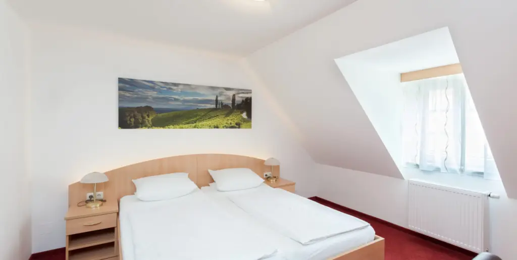 Doppelzimmer Standard, Doppelbett, Gästehaus Ferk, Frühtsückspension Bad Radkersburg